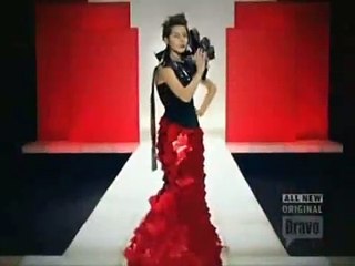 MMAS US S01E04 Catwalk - High Fashion Statue