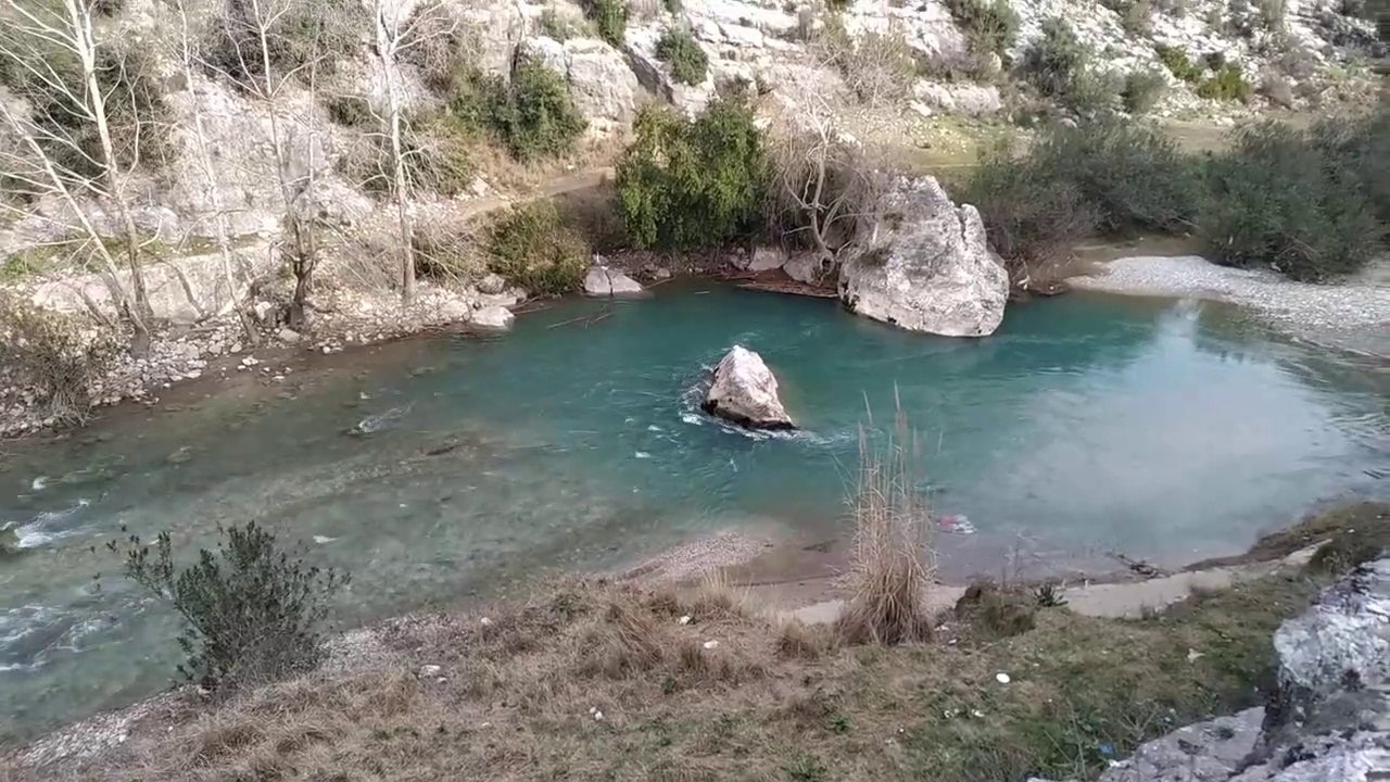 KAYA MEZARLARI (NEKROPOL)