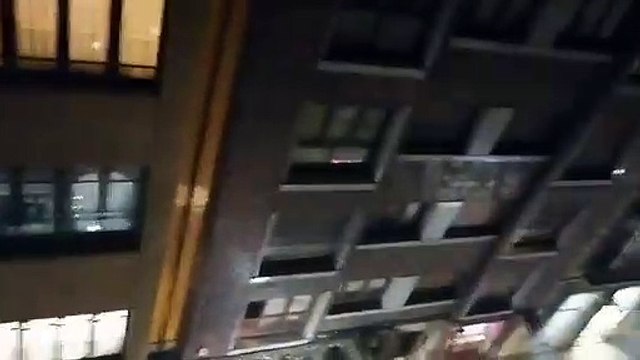 Gritos de Sí se puede durante la protesta contra Felipe VI en Gijón