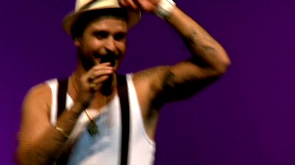 Diogo Nogueira - A Vitória Demora Mais Vem