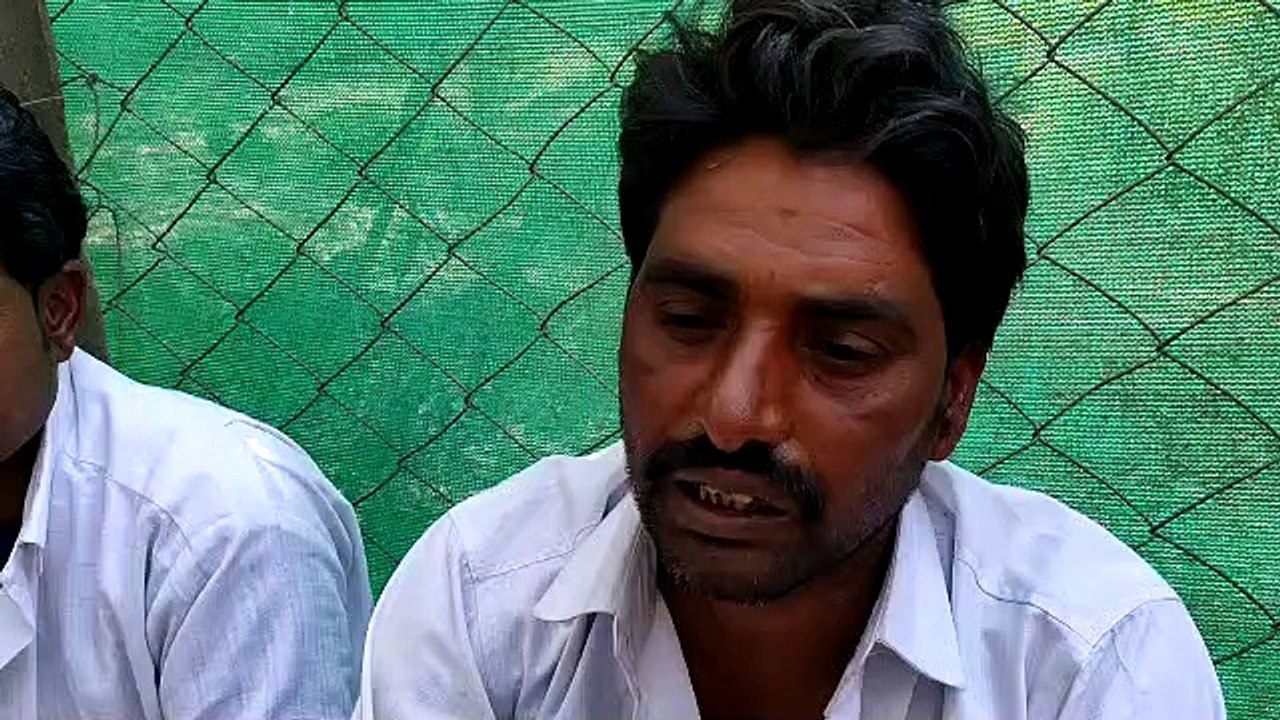 मंदसौर: राहगीरों से की लूटपाट, परिजन पहुंचे थाने पर