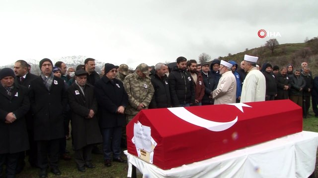 Şehit Müdür Yardımcısı Turan son yolculuğuna uğurlandı