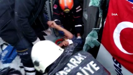 Aksaray’da hasta taşıyan minibüs devrildi: 2 yaralı