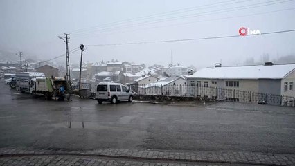 Çelikhan'da kar yağışı başladı