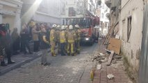 İstanbul’da bina çöktü! Bir kişi enkaz altında kaldı
