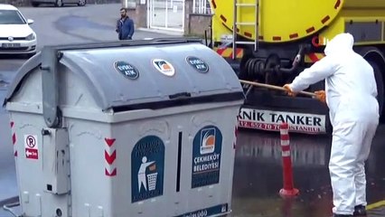 Cadde ve sokakları temizleyen temizlik ordusu havadan görüntülendi