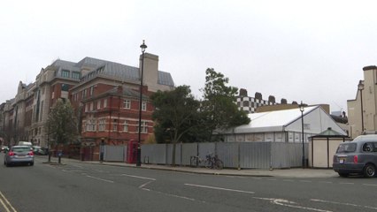 Londres: une morgue construit un bâtiment mortuaire supplémentaire pour faire face à la crise du coronavirus