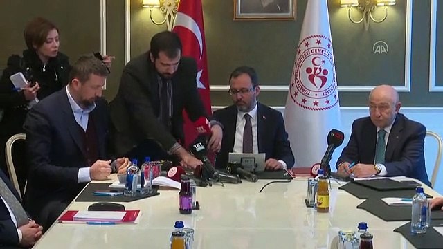 Liglerin ertelenmesi - Nihat Özdemir, Hidayet Türkoğlu