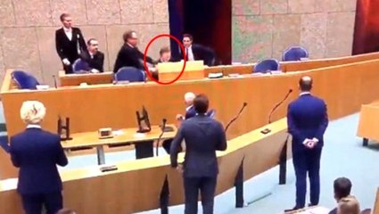 Koronavirüs oturumunda bayılan Hollandalı Bakan Bruins istifa etti