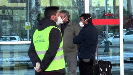 SİVAS Afrika'dan geldi, otogarda karantina talep ettiler