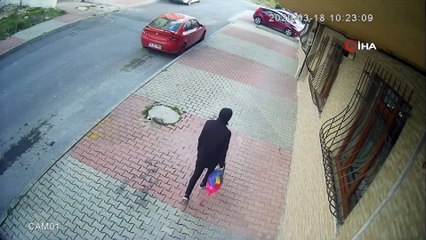 Arnavutköy’de ayakkabı hırsızlığı kamerada