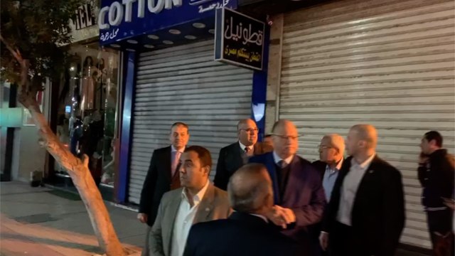 محافظ القاهرة يتابع غلق المحال تنفيذا لقرار مجلس الوزراء