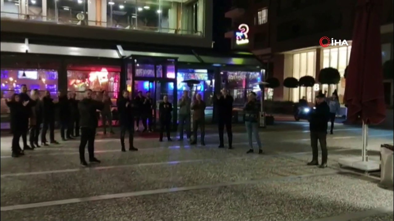 Sağlık çalışanlarına ve Sağlık Bakanı Fahrettin Koca’ya Bursa’dan alkış