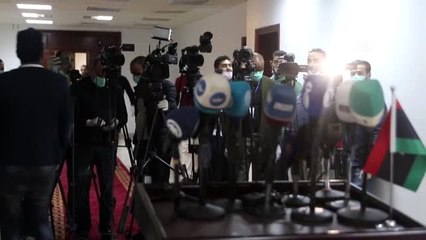 Libya Ekonomi Bakanı İsavi'den "gıda stoklarımız yeterli" mesajı