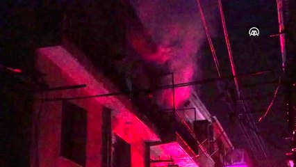 İzmir'de evde çıkan yangında bir kişi yaralandı