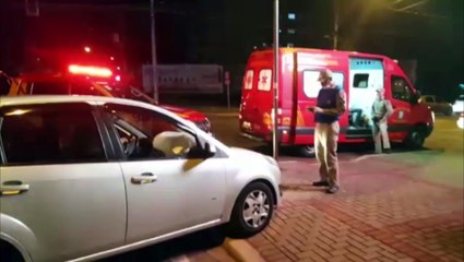 Fiesta e Corolla colidem na Rua São Paulo, no Centro