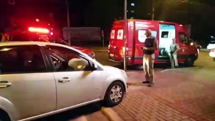 Fiesta e Corolla colidem na Rua São Paulo, no Centro