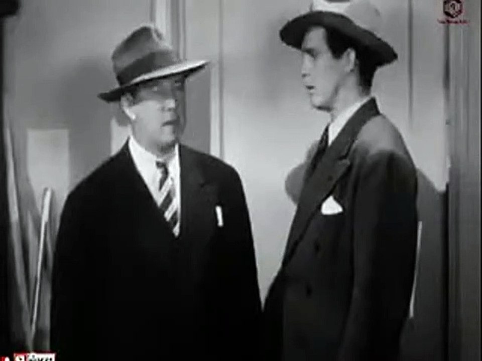 Classic TV Shows - The Three Stooges -  "A Gem Of A Jam" (1943)