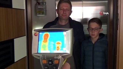 Esnaf, müşterilerini termal kamera görüntüleyip kabul ediyor