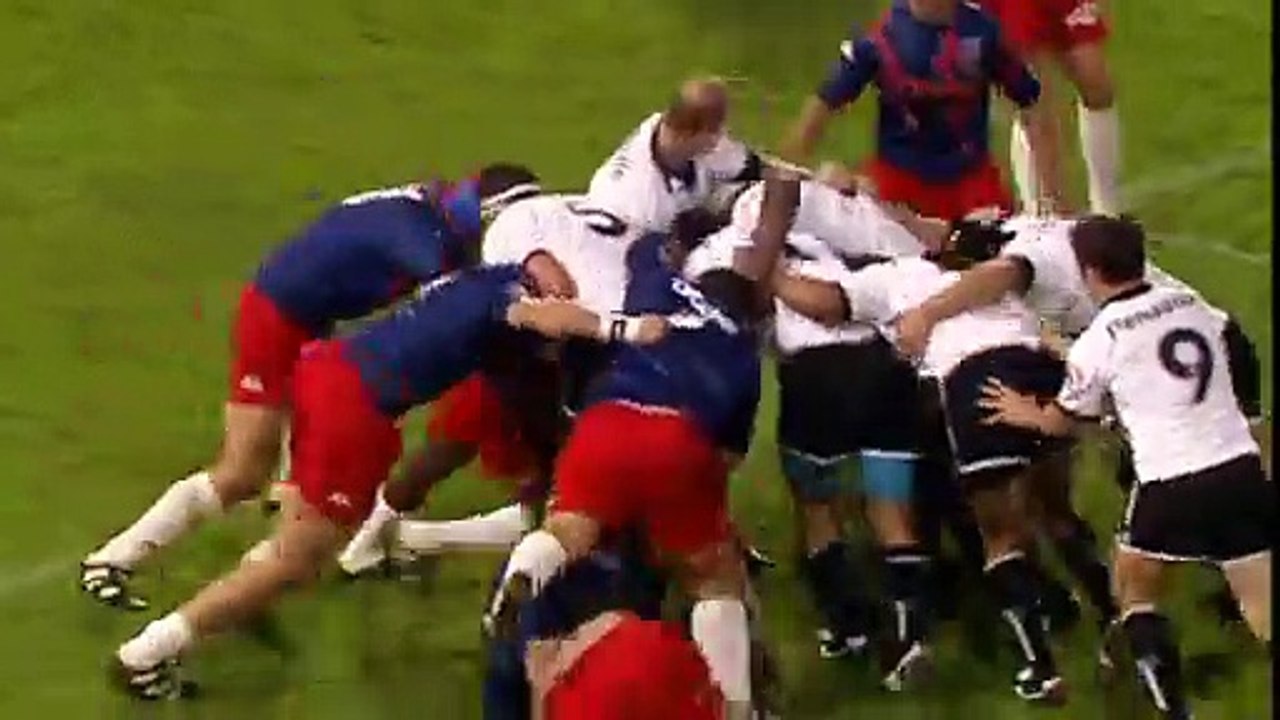 1 jour 2 essais : l'enchainement parfait des trois-quarts brivistes.