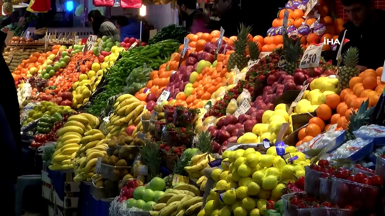 Sakarya’da Pazarcı Esnafı Eldiven ve Maske ile Satış Yapacak