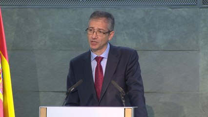 De Cos advierte de que la crisis será "muy acusada" a corto plazo