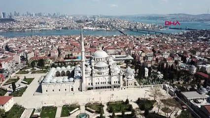 FATİH CAMİİ CUMA VAKTİ HAVADAN GÖRÜNTÜLENDİ