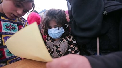 İdlib'de Kovid-19'a karşı kısıtlı imkanlara rağmen önleyici tedbirler artırılıyor