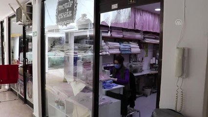 Bolu'da gönüllü terziler maske mesaisine başladı