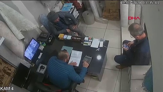 Zonguldak'da ilginç olay! Müşteri hapşırdı mağaza bir anda karıştı