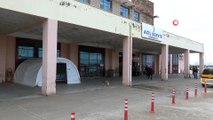 Gazi Yaşargil Eğitim ve Araştırma Hastanesi girişinde triyaj alanı oluşturuldu