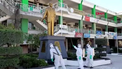 ANTALYA Serik'te büstlere de koronavirüs ilaçlaması yapıldı