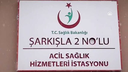Şarkışla'da hastane çalışanlarından "evde kal" çağrısına destek
