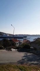 Çeşme'de karantinaya alınan limana gemi geldi