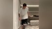 Coronavirus - Messi jongle avec du papier toilettes pour le #Stayathomechallenge