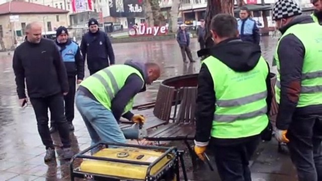 Koronavirüs tedbiri nedeniyle banklar kaldırıldı - ORDU