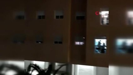 - İspanya'da Halktan Sağlık Çalışanlarına Teşekkür