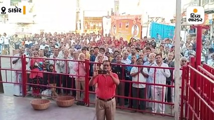 કોરોનાના લીધે અગિયારસ મંગળા આરતીના દર્શન TVમાં કર્યા, સાંજે શ્રીજીમહારાજની સવારીમાં શ્રદ્ધાળુઓ ઉમટ્યા