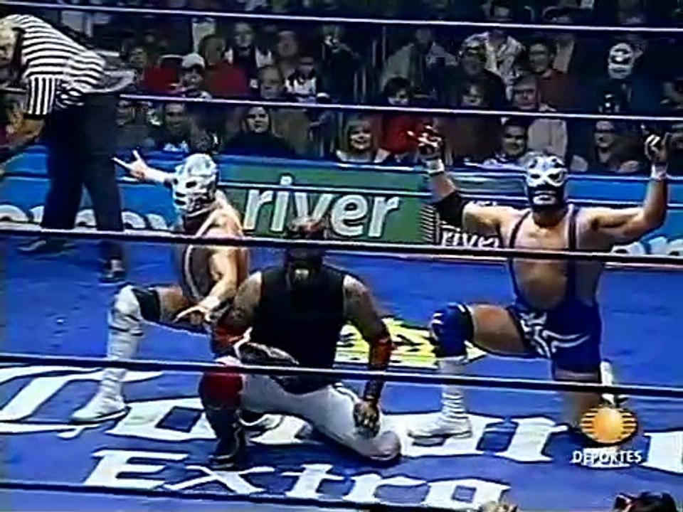 AAA Sin Limite 2009.12.06 Monterrey - Match #09 El Mesias, La Parka & Latin Lover vs. Los Wagner Maniacos