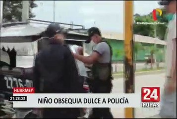 Estado de emergencia: aplauden a médicos, policías y militares en diferentes zonas del país