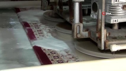 Temizlenmeyen halılar korona virüse 'kapı' açıyor