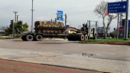 Sınır hattına obüs, tank ve komando sevkiyatı