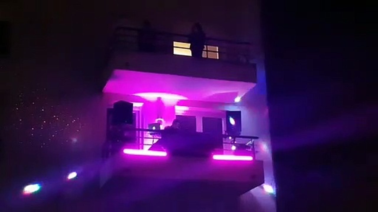Thionville : le dj offre un mix depuis son balcon