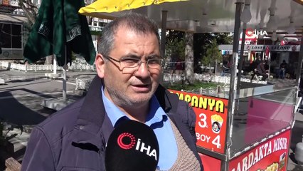 Korona virüsüne aldırış etmeyip caddelere akın ettiler