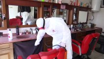 Fatih’te koronavirüs önlemleri kapsamında kuaförler dezenfekte edildi - İSTANBUL