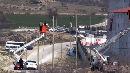 Yurt dışından gelen yolcular Kırklareli'nde öğrenci yurtlarına yerleştirildi