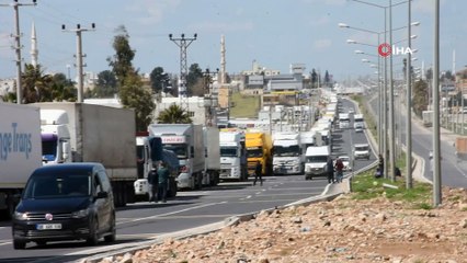 Irak'a gidecek araçların geçişine izin verilmiyor