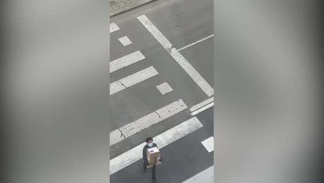 Ciudadanos chinos donan mascarillas a la Ertzaintza