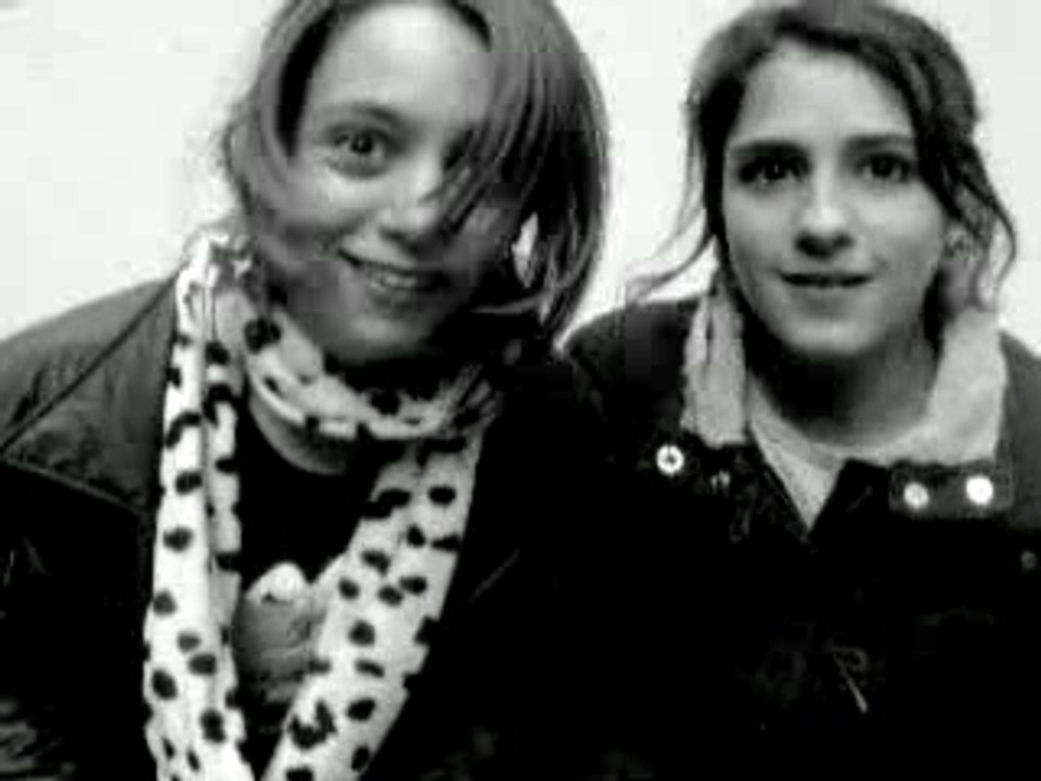mélissa & camille :         PLUS JAMAIS