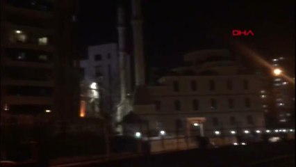 SAĞLIK ÇALIŞANLARINA ALKIŞ-